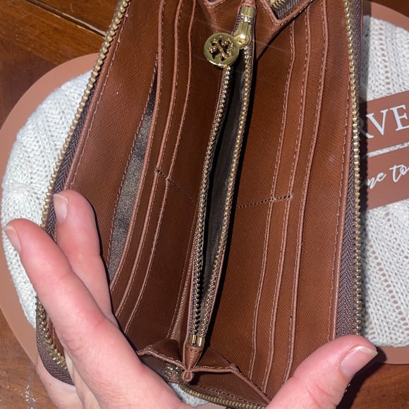 Tory Burch Brown Wallet - Picture 2 of 7
